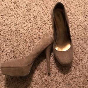 Zigi soho platform heel